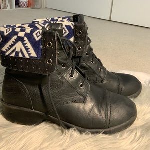 Keen tyretread outdoor boots